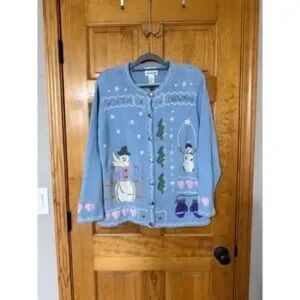 Quacker Factory Sky Blue Knit Top